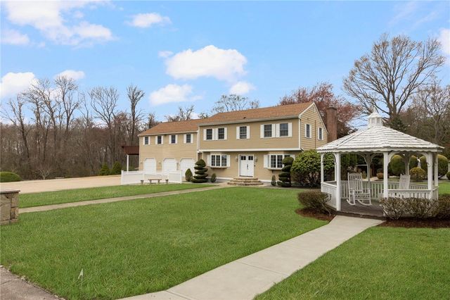 99 Blackstone Avenue, Warwick, RI 02889