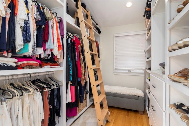 99 Blackstone Avenue, Warwick, RI 02889