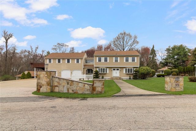 99 Blackstone Avenue, Warwick, RI 02889