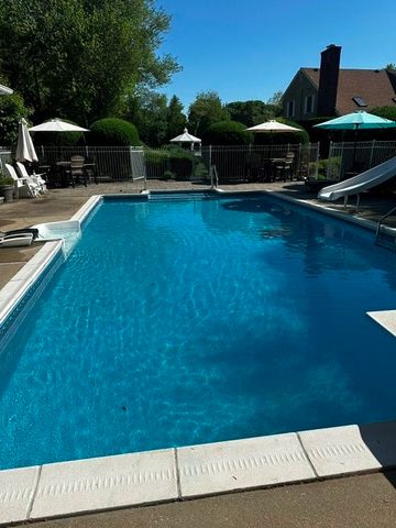 99 Blackstone Avenue, Warwick, RI 02889