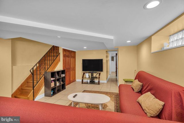 3111 TEESDALE ST, Philadelphia, PA 19152