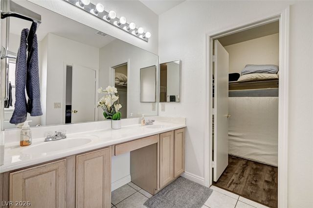 7450 South Eastern Avenue 1025, Las Vegas, NV 89123