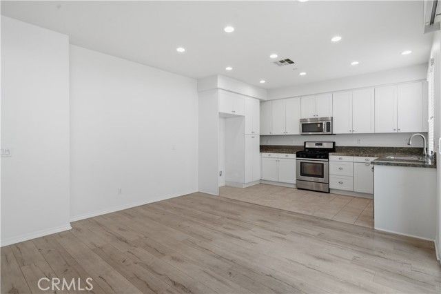 425 Colony Drive, Fullerton, CA 92832