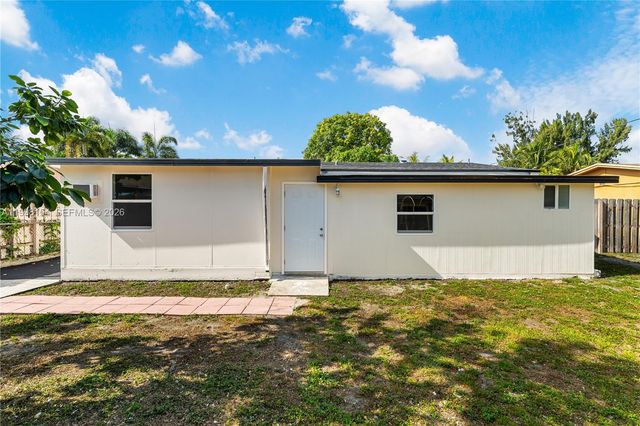 1164 NW 45th Ave, Lauderhill, FL 33313