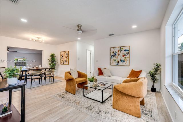 1164 NW 45th Ave, Lauderhill, FL 33313