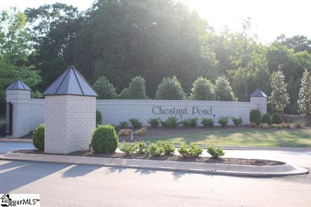 2 Chestnut Pond Lane, Simpsonville, SC 29681