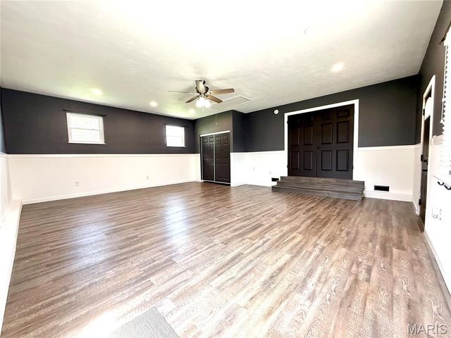 8757 US RT 50, Lebanon, IL 62254