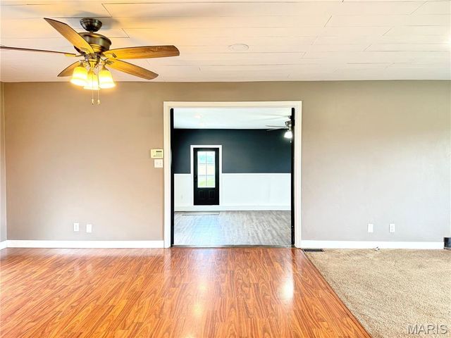 8757 US RT 50, Lebanon, IL 62254