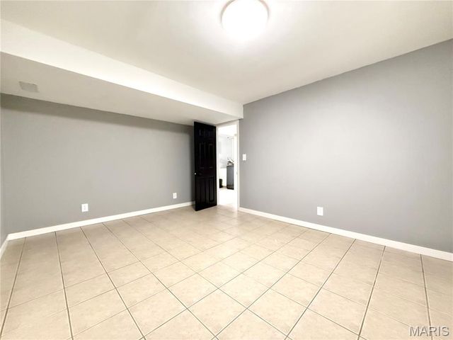 8757 US RT 50, Lebanon, IL 62254