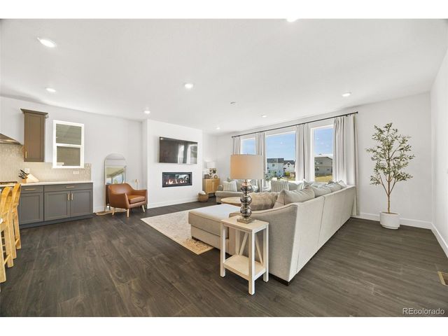 16526 Black Rose Cir, Parker, CO 80134
