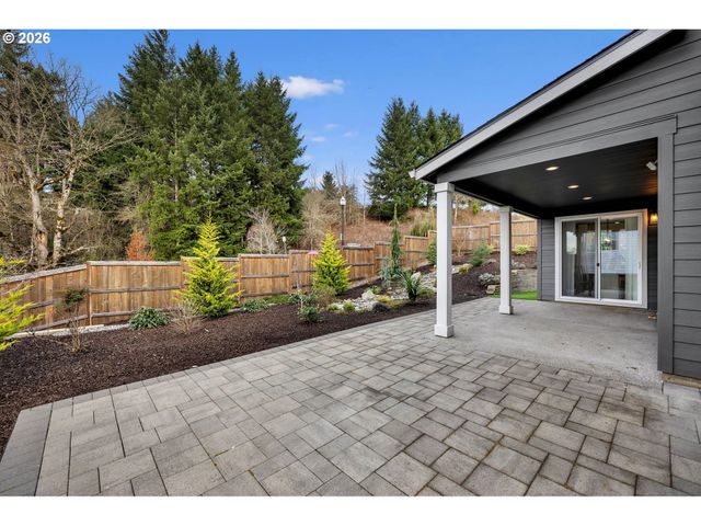 901 W MAGNOLIA Loop, Washougal, WA 98671