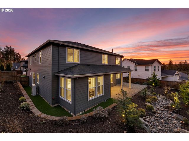 901 W MAGNOLIA Loop, Washougal, WA 98671