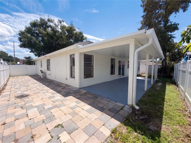9507 LETTERSTONE COURT, Tampa, FL 33615