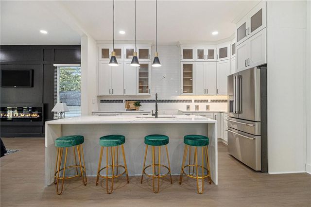 606 Church NW Street, Atlanta, GA 30318