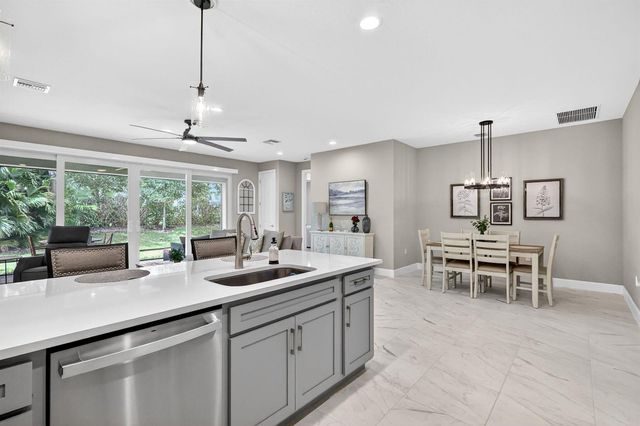 12762 SW Clear Water Way, Port St. Lucie, FL 34987