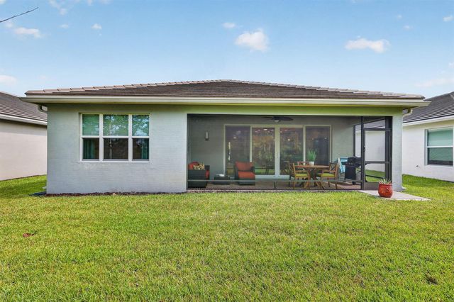12762 SW Clear Water Way, Port St. Lucie, FL 34987