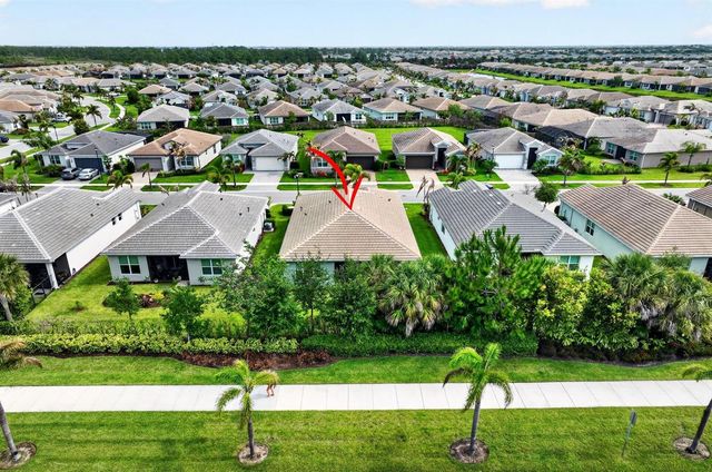 12762 SW Clear Water Way, Port St. Lucie, FL 34987