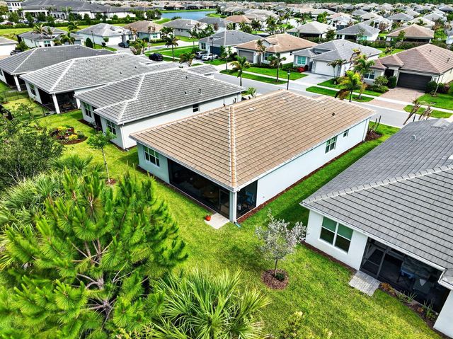 12762 SW Clear Water Way, Port St. Lucie, FL 34987