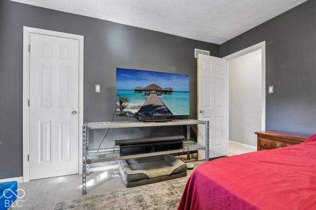5330 McFarland Road, Indianapolis, IN 46227