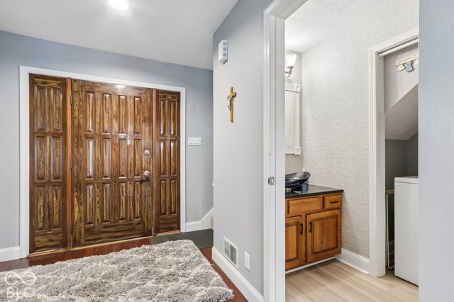 5330 McFarland Road, Indianapolis, IN 46227