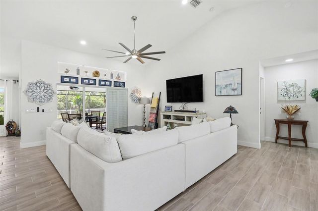 301 GOLD TREE, Punta Gorda, FL 33955