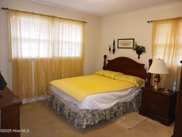 1902 Truman Avenue, Kinston, NC 28501