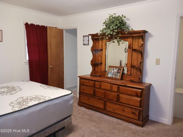 1902 Truman Avenue, Kinston, NC 28501