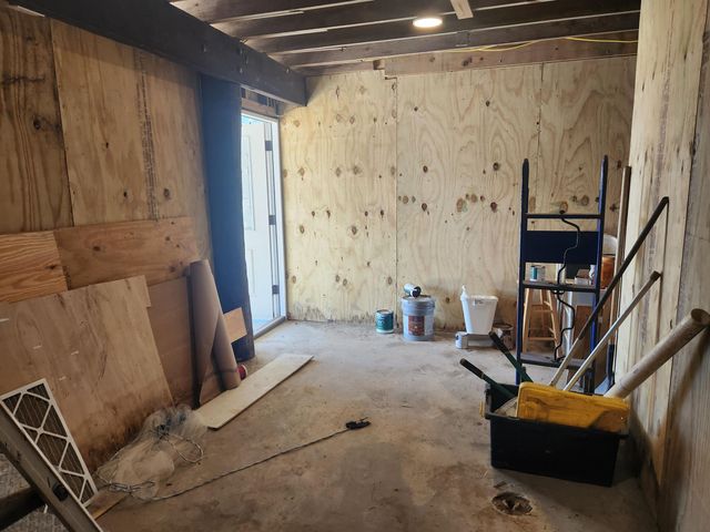 137 Memory Ln, Grand Isle, LA 70358