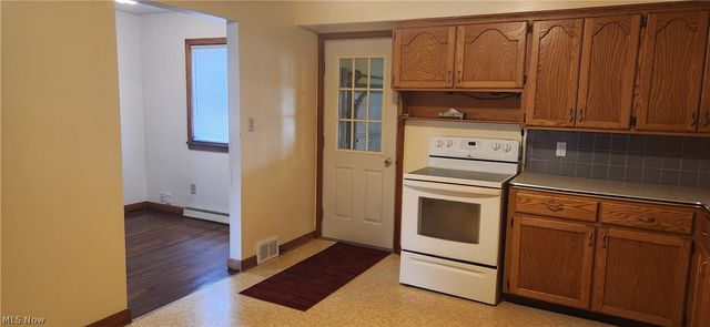 1616 Union Street, Cuyahoga Falls, OH 44221