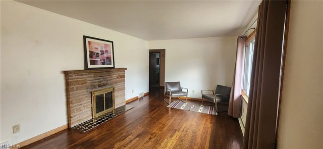 1616 Union Street, Cuyahoga Falls, OH 44221