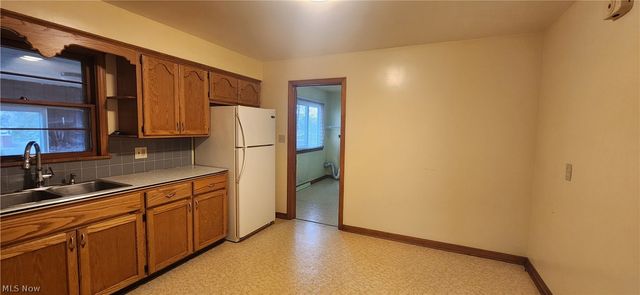 1616 Union Street, Cuyahoga Falls, OH 44221