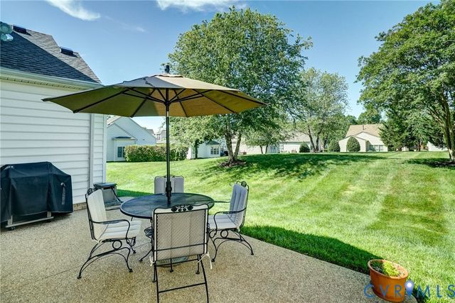 5017 Park Commons Loop, Glen Allen, VA 23059