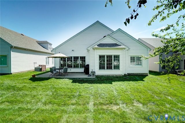 5017 Park Commons Loop, Glen Allen, VA 23059