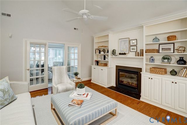 5017 Park Commons Loop, Glen Allen, VA 23059