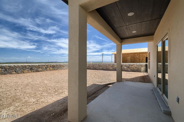13857 SUMMER WAVE Avenue, El Paso, TX 79928