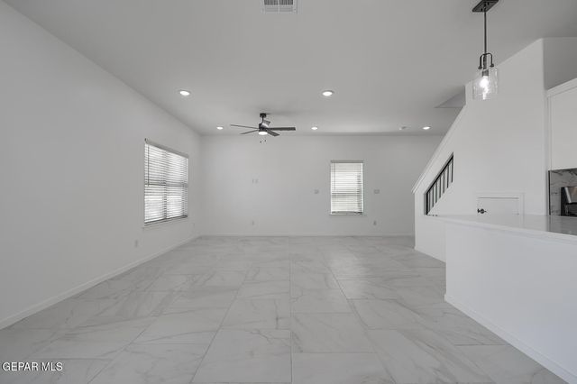 13857 SUMMER WAVE Avenue, El Paso, TX 79928