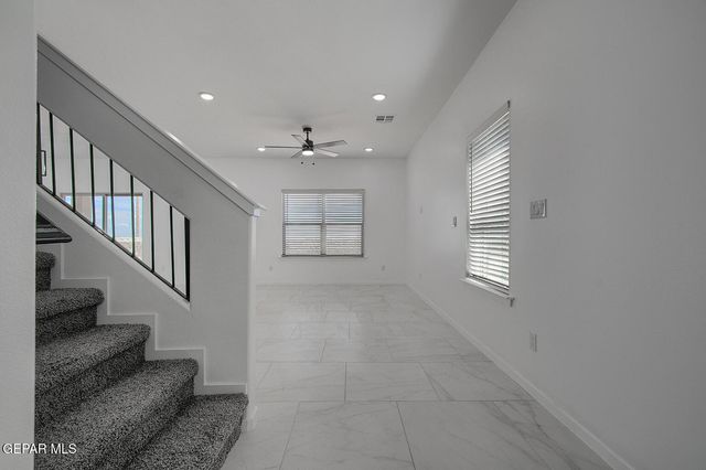 13857 SUMMER WAVE Avenue, El Paso, TX 79928