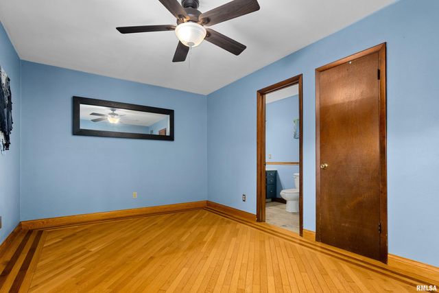 327 ARBOR VITAE Drive, Germantown Hills, IL 61548