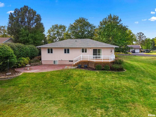 327 ARBOR VITAE Drive, Germantown Hills, IL 61548