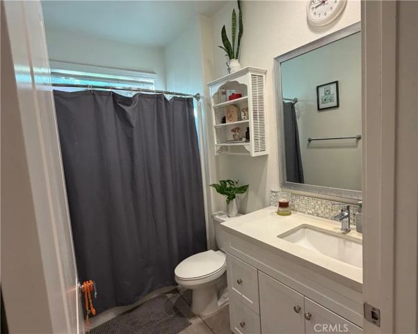 10349 Diamond Way, Pacoima, CA 91331