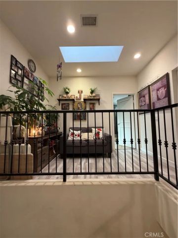 10349 Diamond Way, Pacoima, CA 91331