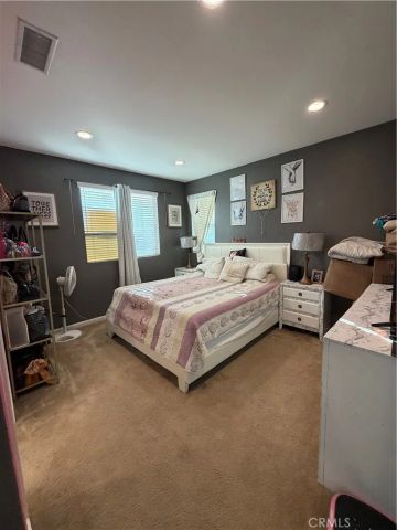10349 Diamond Way, Pacoima, CA 91331
