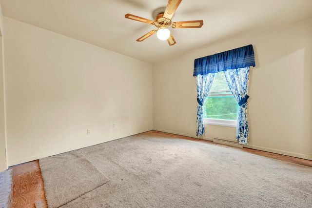 4031 PRICETOWN RD, Fleetwood, PA 19522