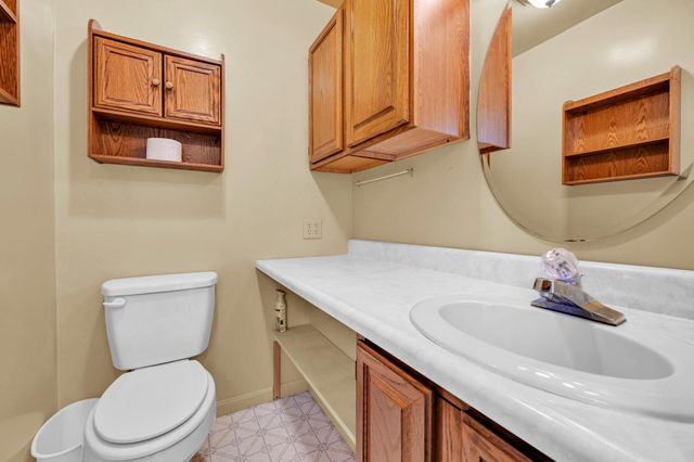 4031 PRICETOWN RD, Fleetwood, PA 19522