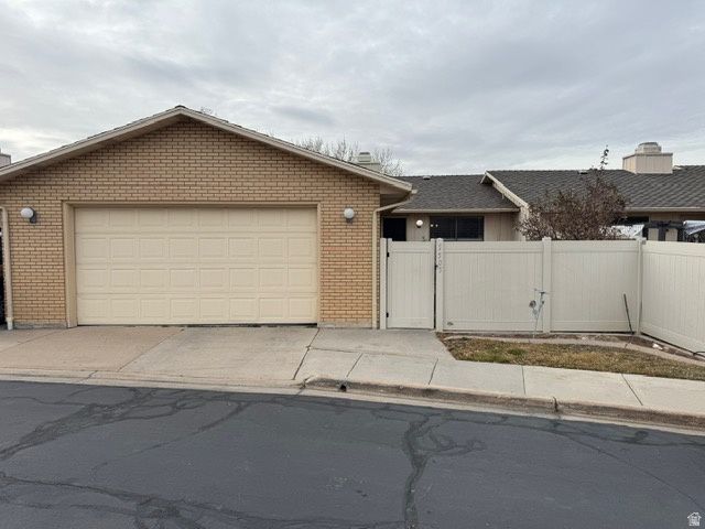 5505 S 1025 E, South Ogden, UT 84405