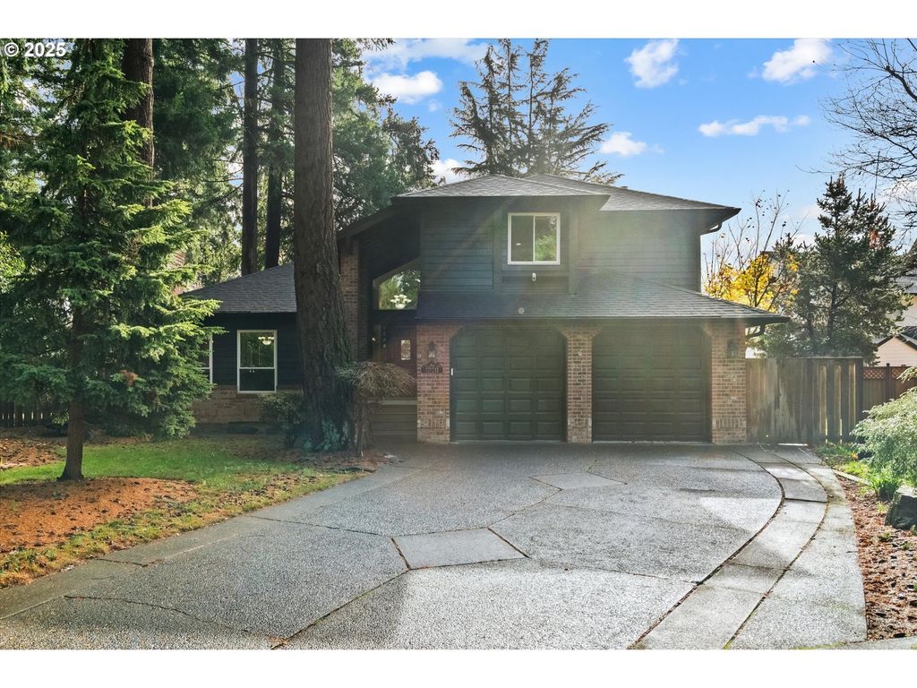 1720 Nw TOWLE Ct, Gresham, OR 97030