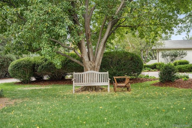 6 Carriage Lane, Cherry Hills Village, CO 80121
