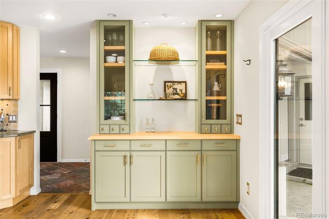 6 Carriage Lane, Cherry Hills Village, CO 80121