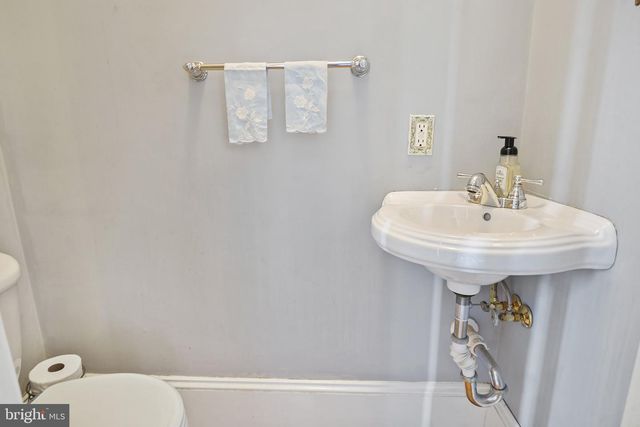 121 W CHURCH ST, Frederick, MD 21701