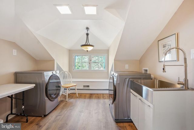 121 W CHURCH ST, Frederick, MD 21701